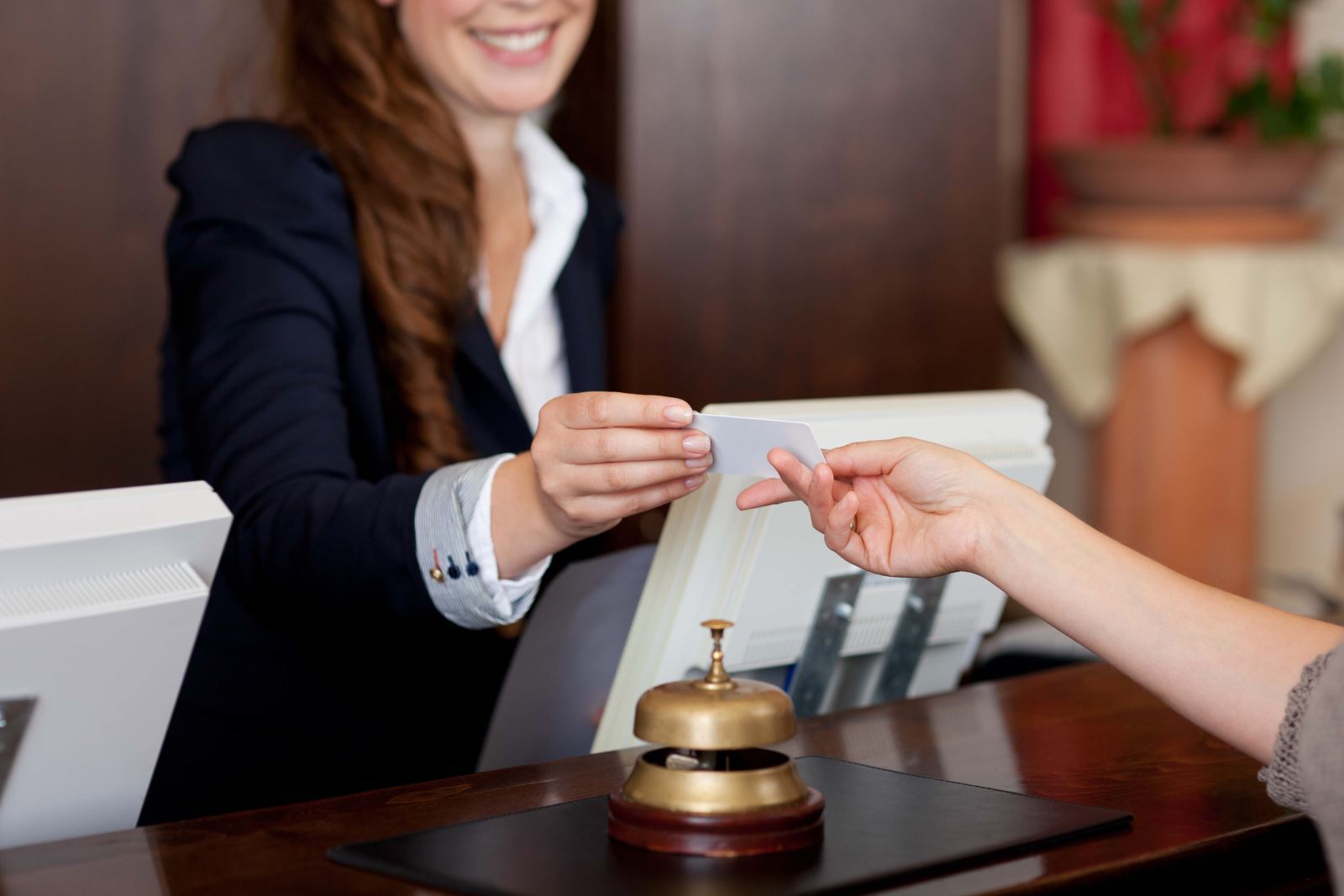 Mặt trái của OTA và cách để thoát khỏi sự lệ thuộc của chúng trong bán phòng trực tuyến