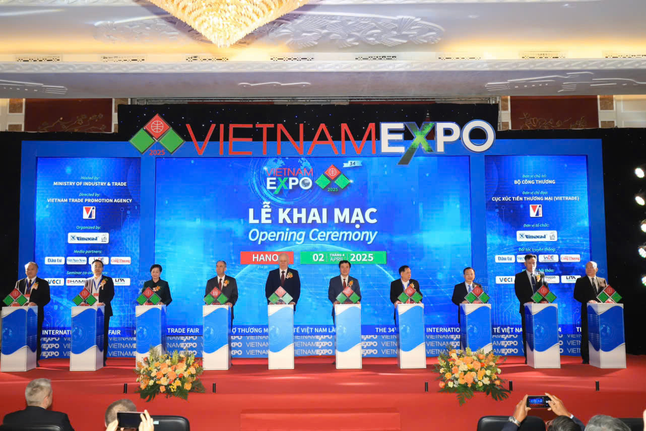 Khai mạc Hội chợ Thương mại Quốc tế Việt Nam lần thứ 34 - VIETNAM EXPO 2025: Trải nghiệm đặc sắc cho khách tham quan