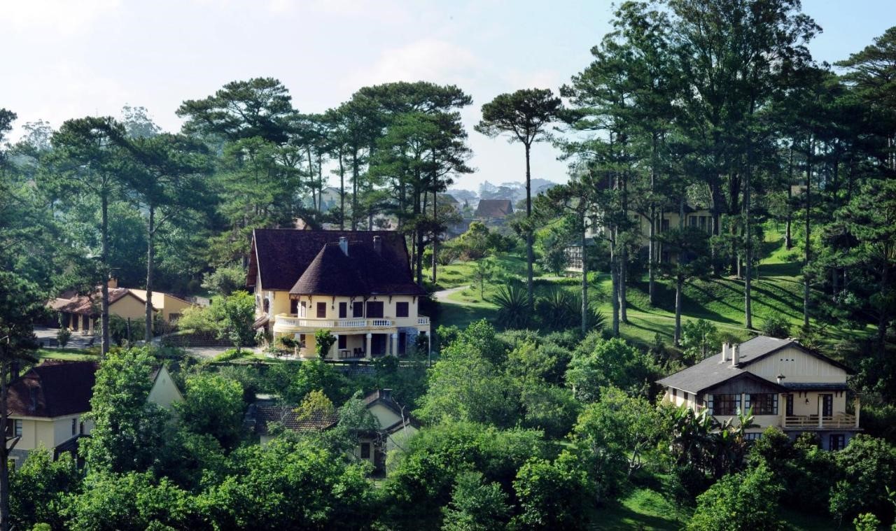 Đến Ana Mandara Villas Dalat Resort & Spa Đà Lạt để thưởng lãm nghệ thuật của họa sĩ Lê  Anh Quân