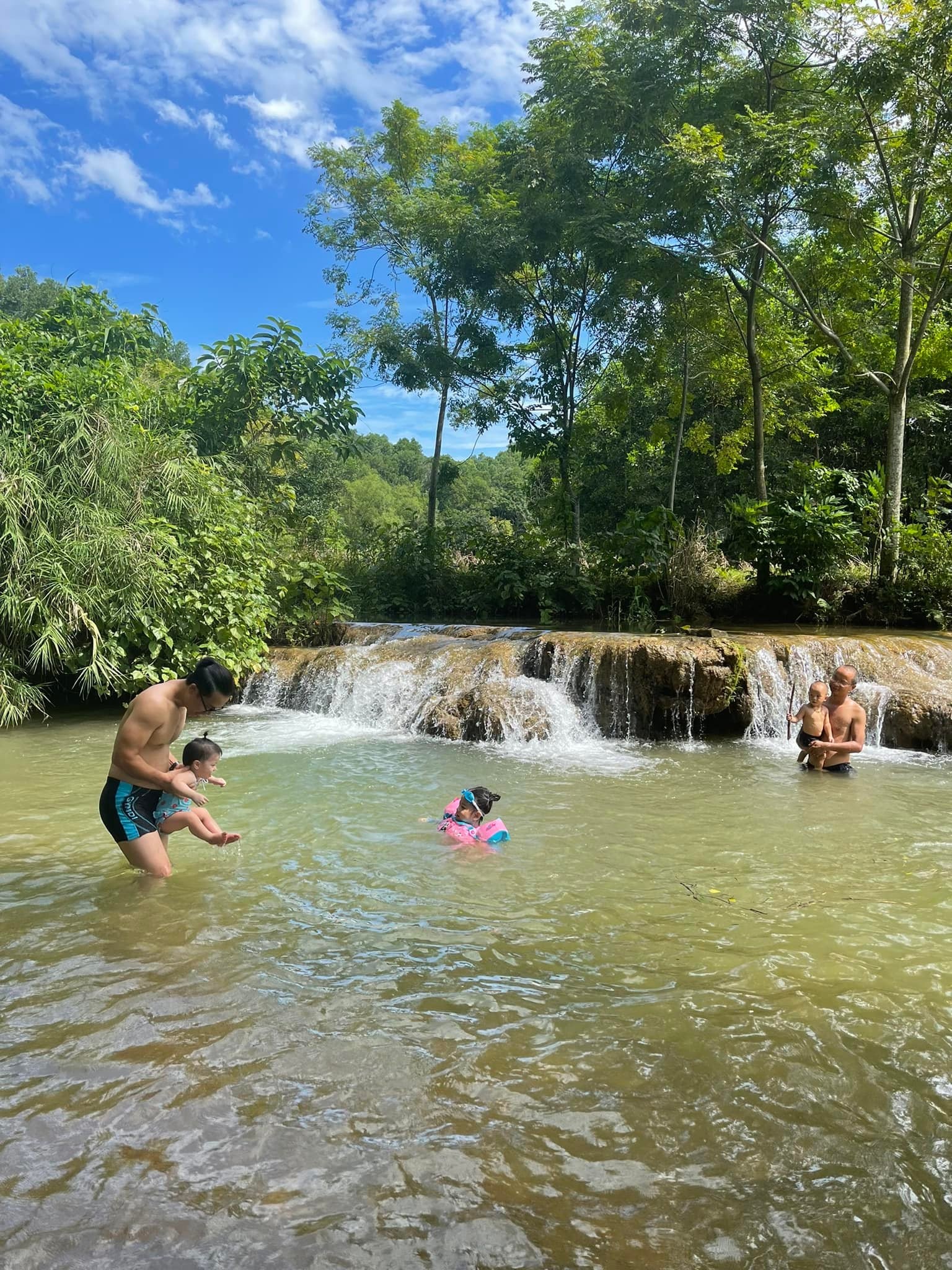 Hồ Đập Trời - điểm camp siêu đẹp ở xã Quảng Lạc, Nho Quan, Ninh Bình