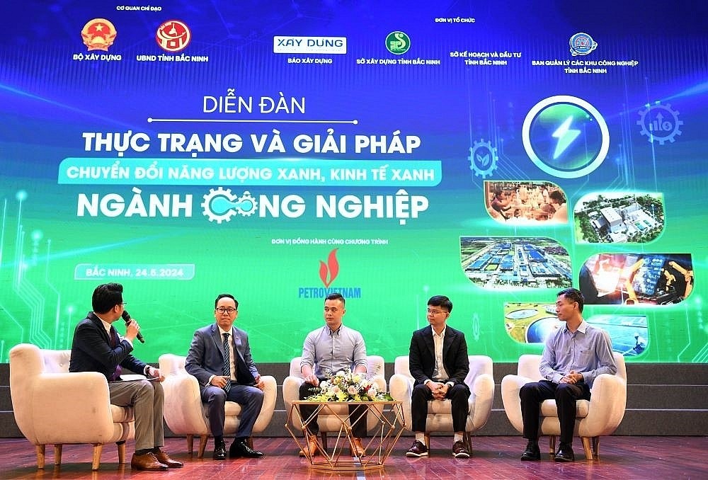 “Thực trạng và giải pháp chuyển đổi năng lượng xanh - kinh tế xanh ngành Công nghiệp”