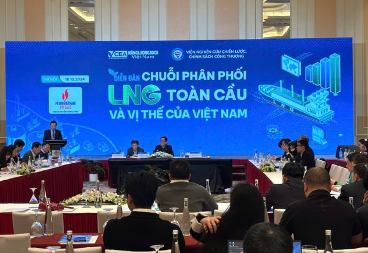 Đẩy mạnh vị thế Việt Nam trong chuỗi LNG toàn cầu 