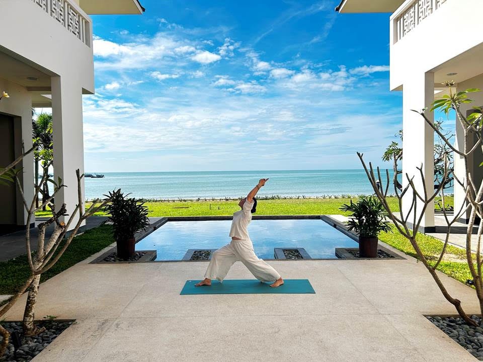 Azerai Kê Gà Bay ra mắt chương trình  Yoga ngoài trời giữa khung cảnh thiên nhiên Yên Bình