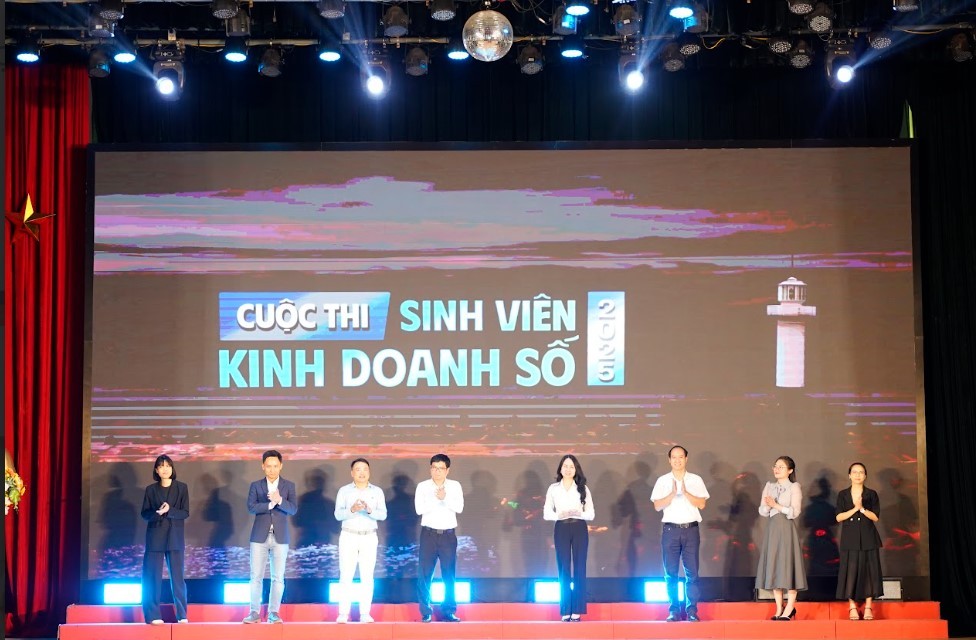 Phát động Cuộc thi “Sinh viên Kinh doanh số 2025” - Đòn bẩy cho thương mại điện tử xanh và khởi nghiệp bền vững