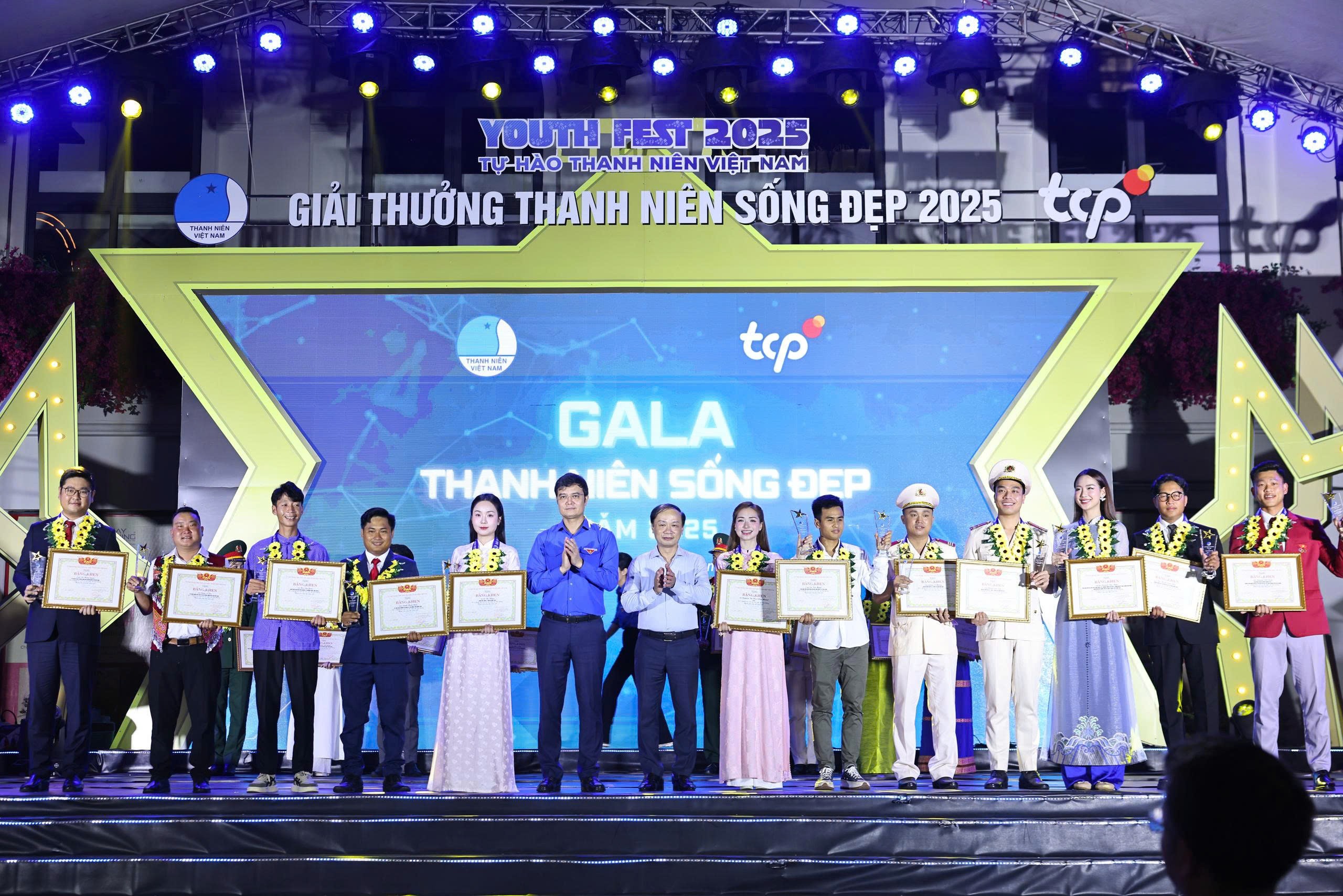 Tôn vinh 20 gương mặt “Thanh niên sống đẹp” năm 2025: Lan tỏa giá trị nhân văn và khát vọng cống hiến