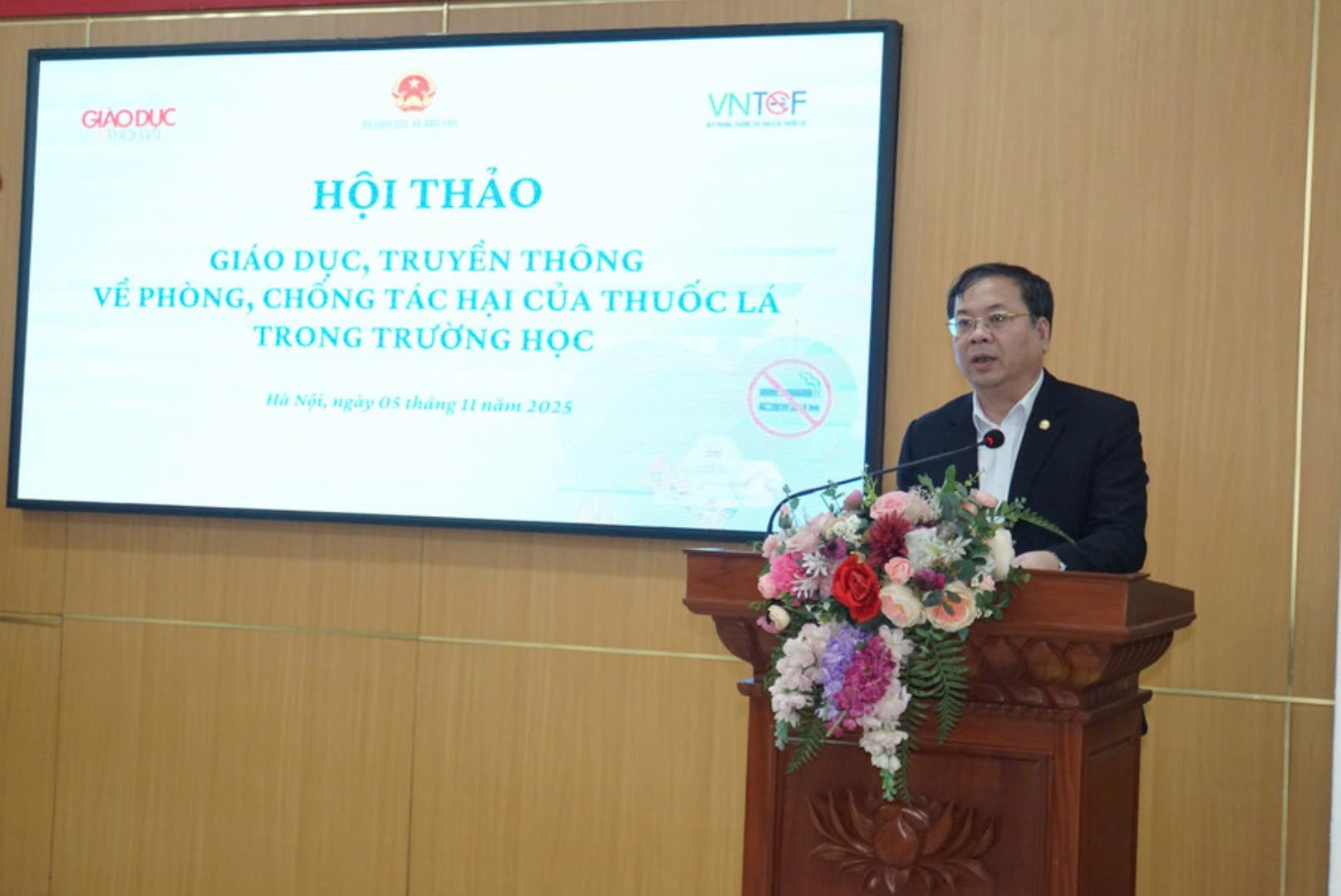 Giáo dục và truyền thông phòng, chống tác hại thuốc lá trong trường học 
