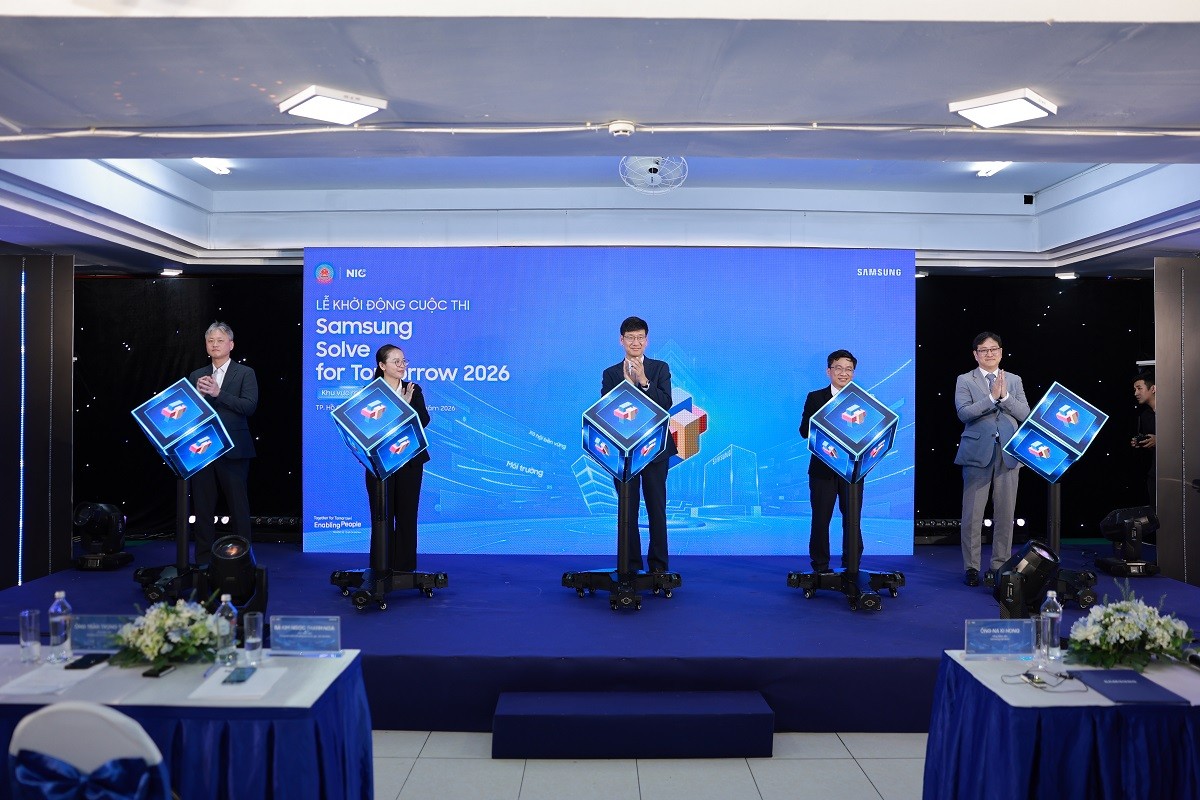 Samsung Solve for Tomorrow 2026: Khi lớp học STEM trở thành “vườn ươm” công dân số tương lai