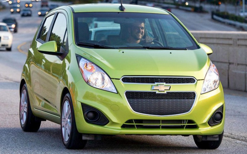 Triệu hồi 2.853 xe Chevrolet Spark Van