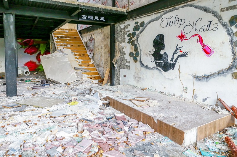 Vì sao nhiều nhà hàng ở Đà Nẵng bị bỏ hoang?