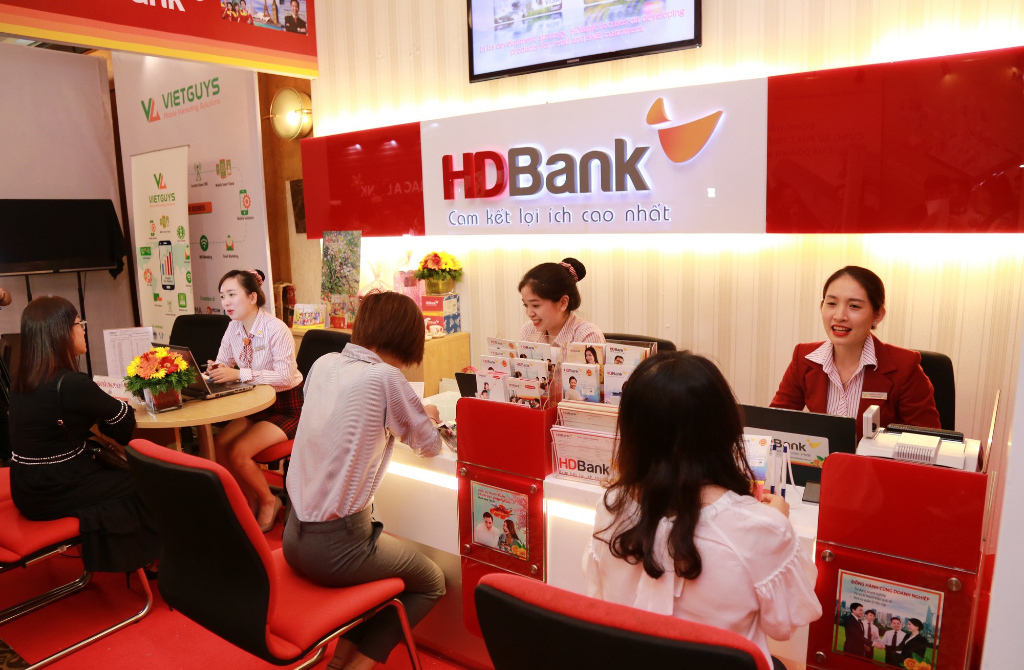 HDBank bị cơ quan thuế xử phạt hơn 190 triệu