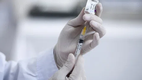 Sẽ mua vaccine Covid-19 cho trẻ từ 5 tuổi trở lên vào năm 2022