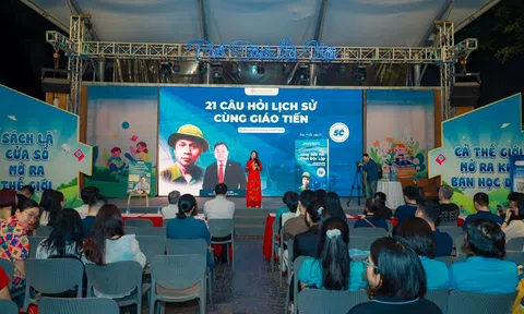 Ra mắt hồi ký "Từ sông Bến Hải đến Dinh Độc Lập" và nhiều hoạt động ý nghĩa nhân kỷ niệm 50 năm Ngày Giải phóng miền Nam,