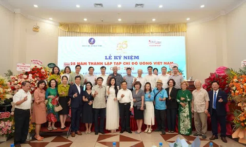 Tạp chí Đồ uống Việt Nam kỷ niệm 25 năm thành lập và Trao giải cuộc thi “Thơ với văn hóa ẩm thực và đồ uống Việt Nam”