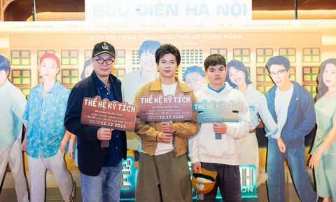 Cha con NSƯT Trần Lực - Trần Tú cùng nhau ra mắt phim ‘Thế hệ kỳ tích’