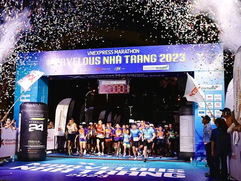 Cùng chạy với Herbalife tại Vnexpress Marathon Nha Trang 2024
