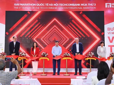 Giải Marathon Quốc tế Hà Nội Techcombank mùa thứ 3: ‘Bước chạy vì một Việt Nam vượt trội’