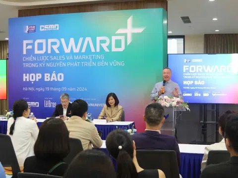 Bắt nhịp xu hướng và bứt phá trong chiến lược sales và marketing bền vững