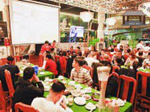 Hà Nội: Tạm dừng hoạt động các quán bia, giải tỏa chợ cóc, chợ tạm