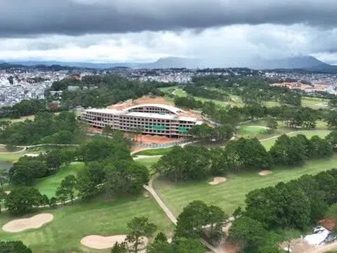 Sân Golf Đồi Cù Đà Lạt: Yêu cầu doanh nghiệp tự giác tháo dỡ công trình vi phạm