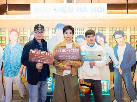 Cha con NSƯT Trần Lực - Trần Tú cùng nhau ra mắt phim ‘Thế hệ kỳ tích’