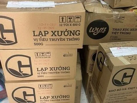 Tây Ninh phát hiện cơ sở kinh doanh xúc xích, khô bò lạp xưởng các loại quá hạn sử dụng