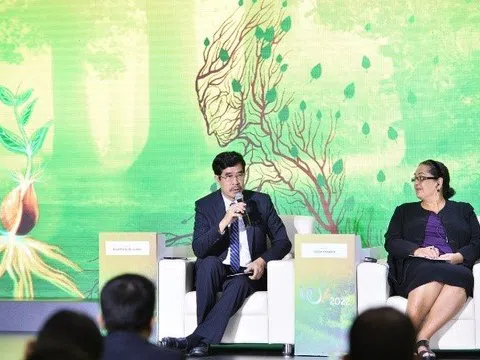 'Vinamilk 7 năm liền vào Top 10 doanh nghiệp bền vững Việt Nam'