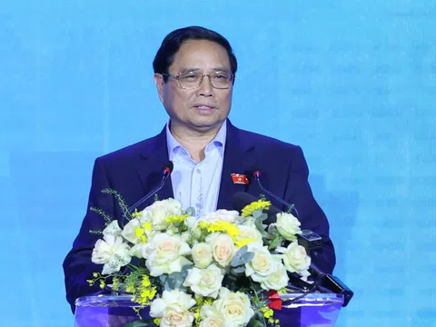 Thủ tướng: Hà Nội phải tiên phong trong thực hiện Đề án 06, chuyển đổi số