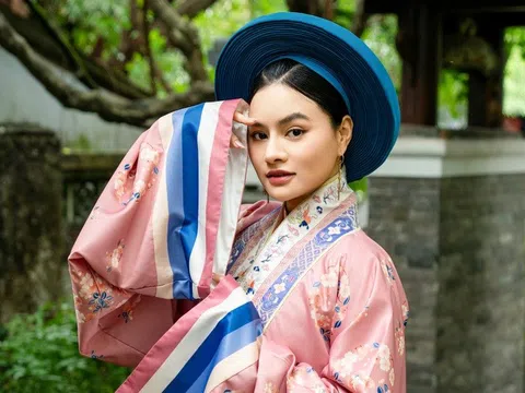Siêu mẫu Vũ Thu Phương làm đại sứ quảng bá Áo dài Di sản