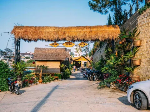 Hồ An Sơn điểm đến không thể bỏ qua tại Đà Lạt